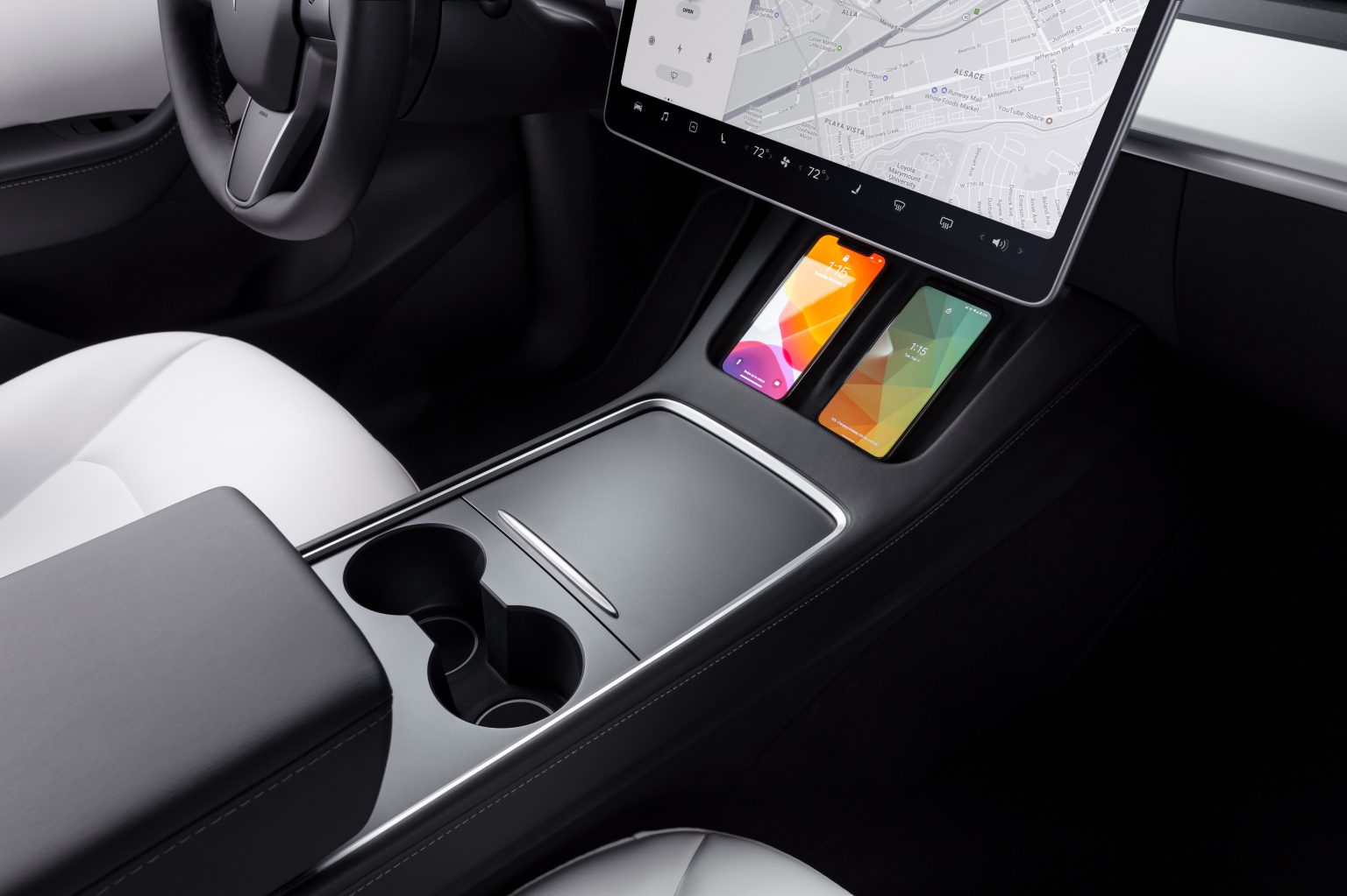 Tesla Model Y Apple Carplay